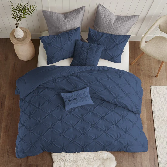 Pintuck Duvet Cover Set – 100% Egyptian Cotton – Single to Super King Size Bedding