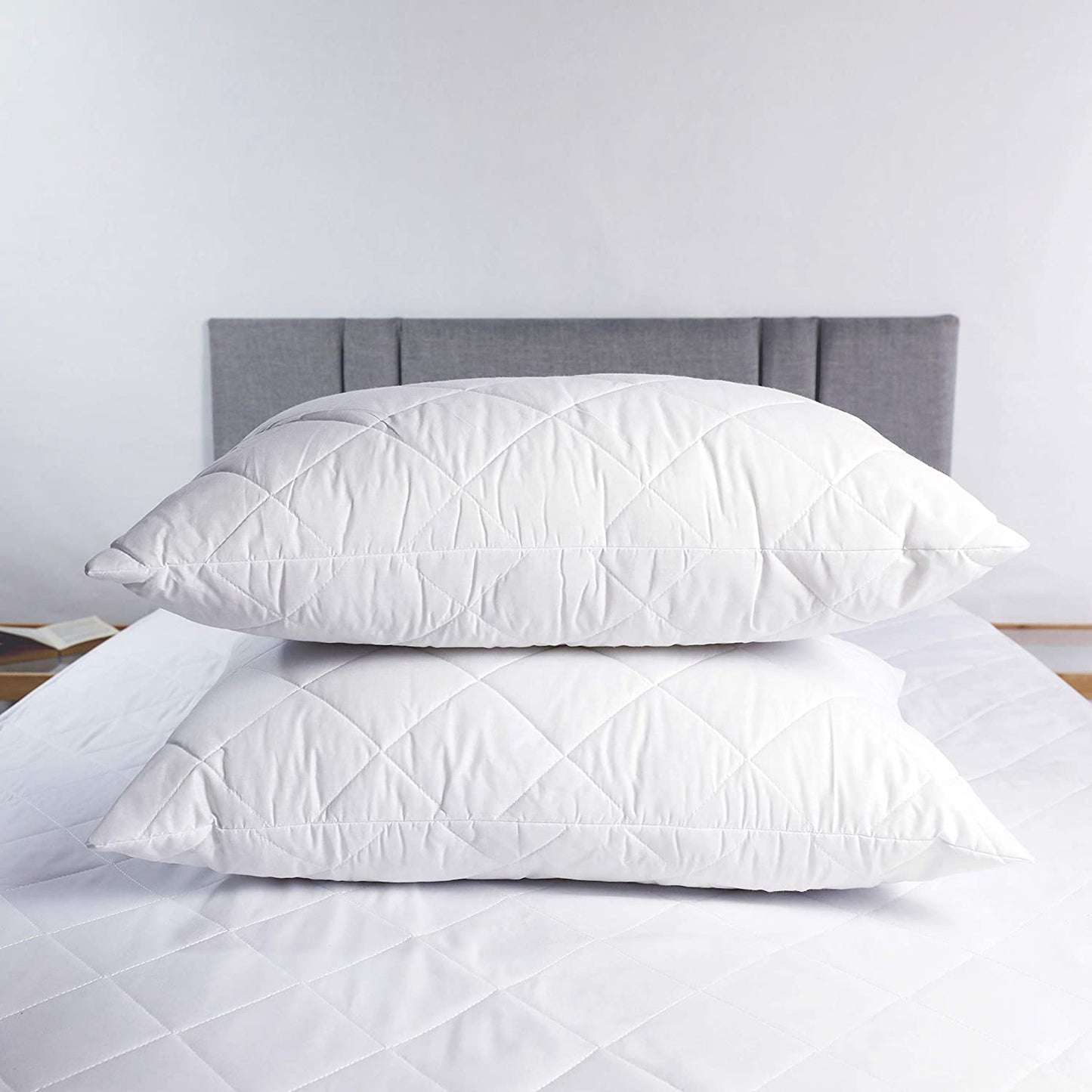 Luxury Quilted Pillow Pack (2 or 4) – Hotel Quality Soft & Breathable Bed Pillows – 50x75cm